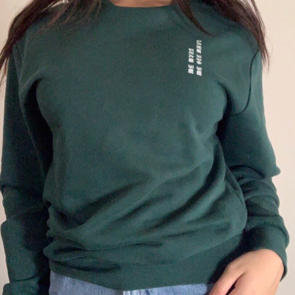 We See What We Want Pullover